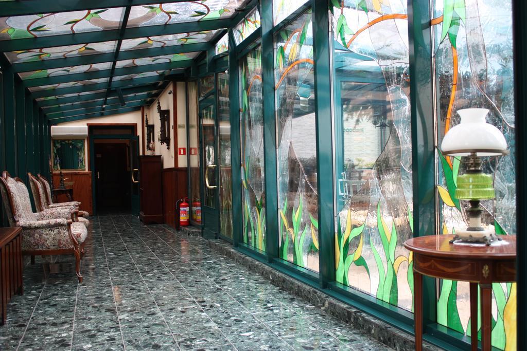 Hotel Mat'S Познань Екстер'єр фото